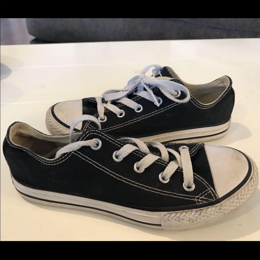 black chucks